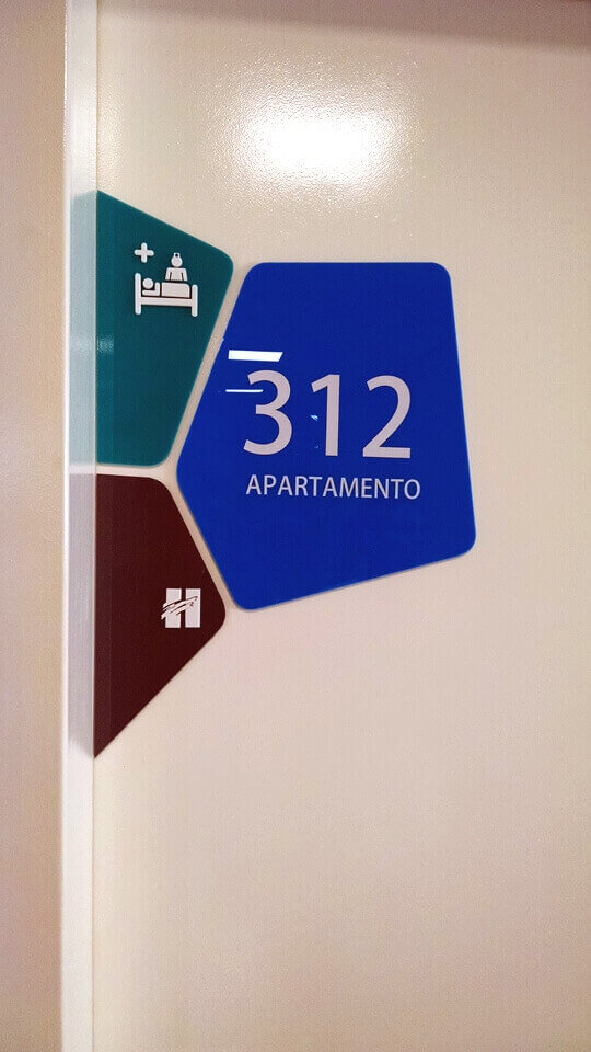 Adesivos de Portas é na Digital Print Comunicação Visual
